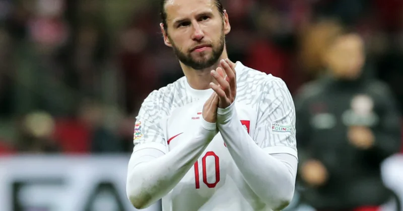PSJ nin sabiq futbolçusu karyerasını bitirdi