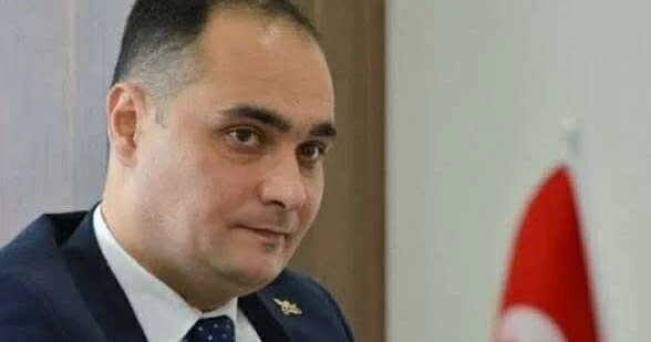 “Tramp Putinə demək istəyir ki, sənin nazınla çox da oynayan deyiləm”