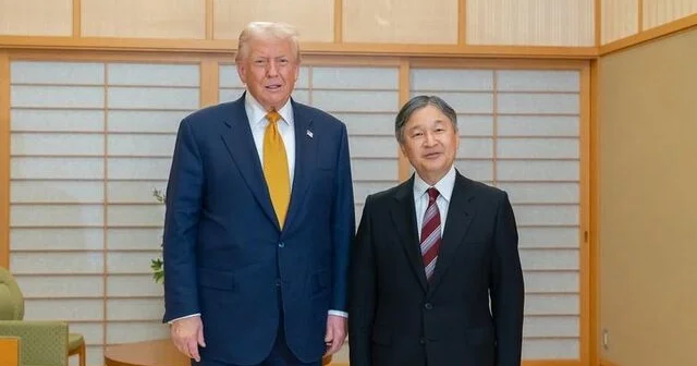 Tramp Yaponiya imperatoru Naruhito ilə görüşüb
