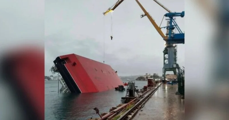 Sevastopolda kranın aşması nəticəsində iki nəfər ölüb