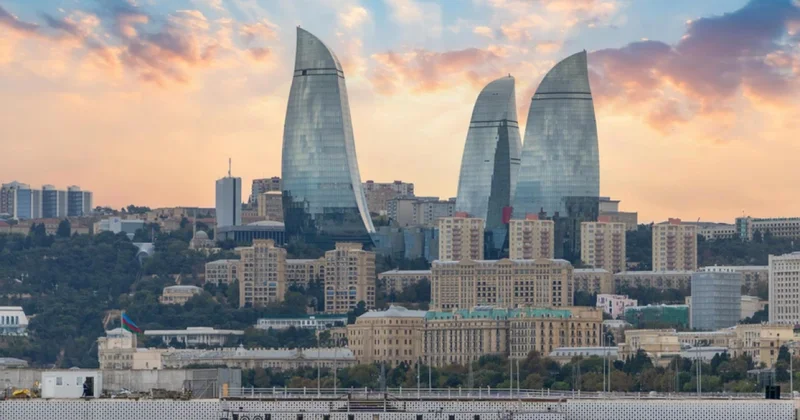 Сколько человек нашли убежище в Азербайджане