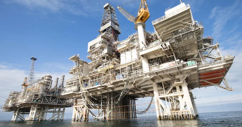 BP “Dərinsulu Günəşli”də quyularda sualtı müdaxilə əməliyyatlarına başlayacaq
