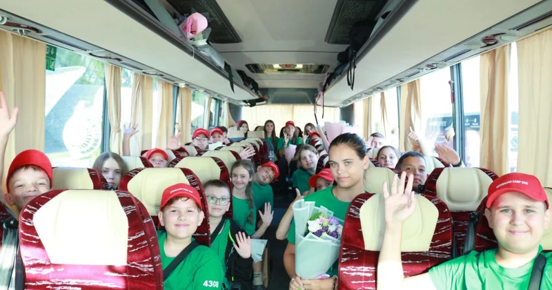 Ukraynadan daha 30 uşaq reabilitasiya üçün Azərbaycana gətirilib