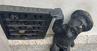 Vroslavın sehrli cırtdanları