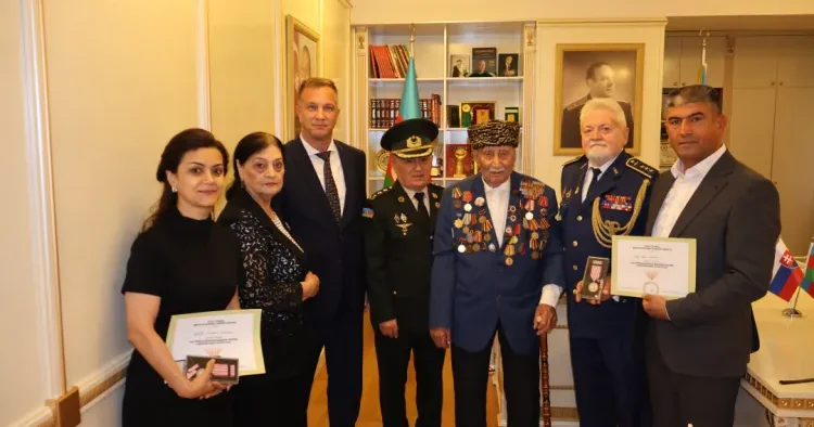 Slovakiya səfirliyinin müşaviri Vladimir Jezek Veteranlar Təşkilatında görüş keçirdi FOTO