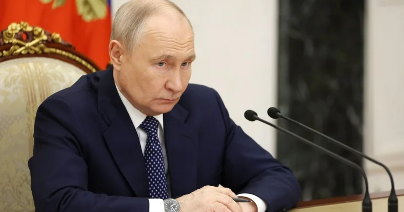 Putin: “Avropa özünə quyu qazır”