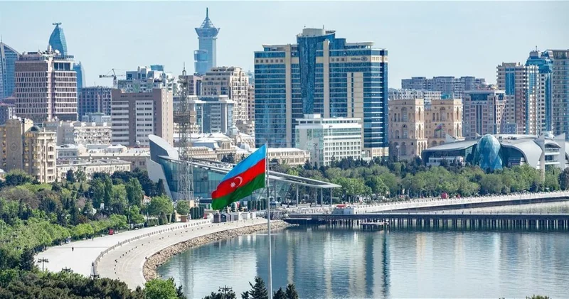 Баку не нуждается в наставниках