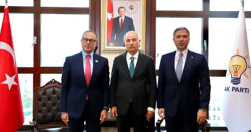 Ramil Həsən AK Parti sədrinin birinci müavini ilə görüşüb