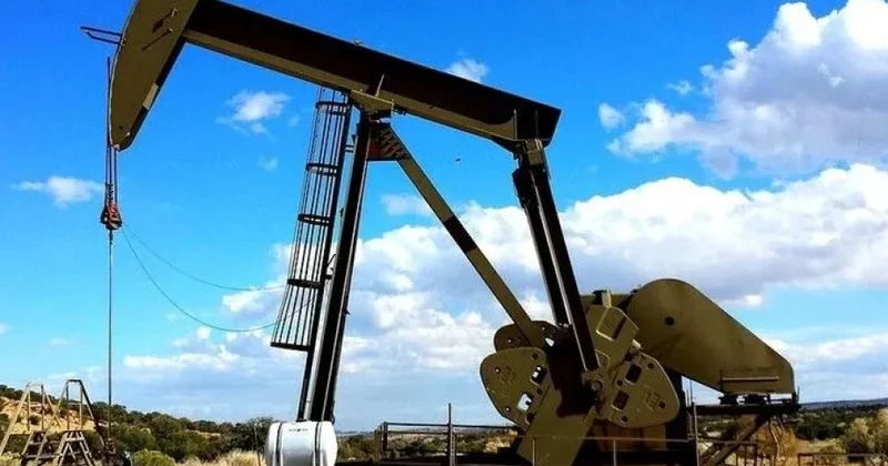 Rusiyanın enerji gəlirləri neft emalı obyektlərinə dron hücumları fonunda kəskin şəkildə aşağı düşüb