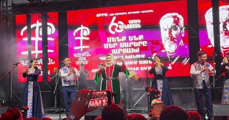 Когда сепаратизм переодевают в национальный костюм