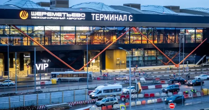 В Шереметьево у россиянки обнаружены бренды на 22 млн Фото