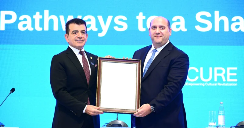Bu sertifikatlar Azərbaycana təqdim olundu FOTO