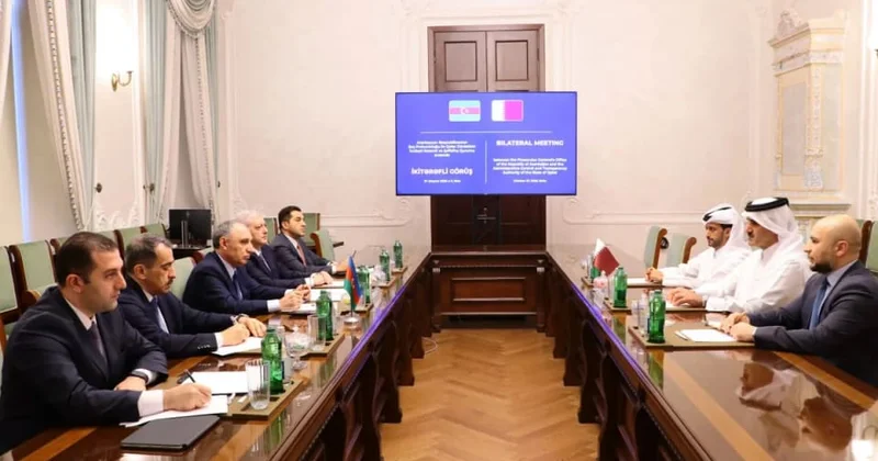 Kamran Əliyev Qətərin İnzibati Nəzarət və Şəffaflıq Orqanının rəhbəri ilə görüşüb