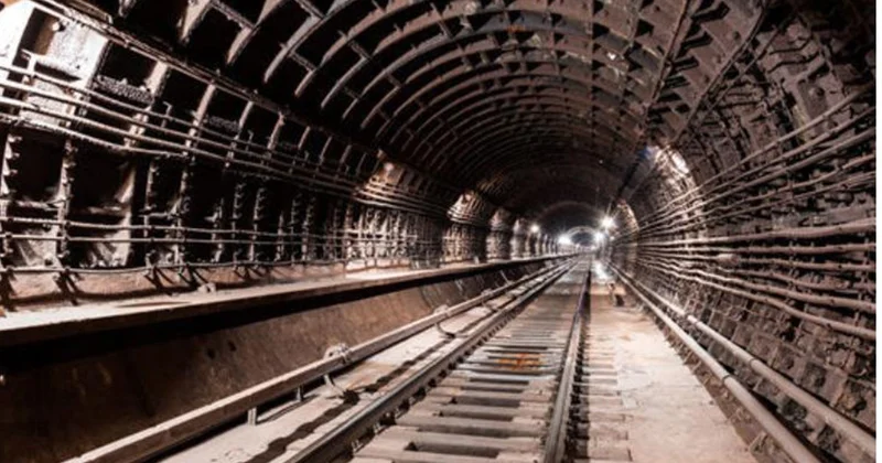 Metro və dəmir yolu layihələri üçün torpaqların alınması qaydaları təkmilləşdirilir