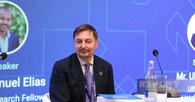 Дмитро Шлапаченко: Азербайджанскую модель ASAN xidmət перенимают многие государства