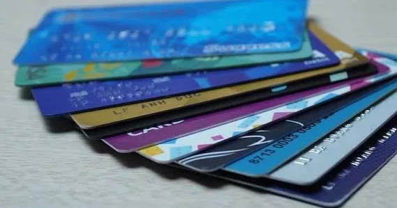 После введения лимита Card to Card рост числа банковских карт в Азербайджане ускорился вдвое