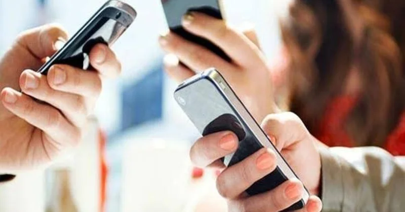 Moskvada mobil internet söndürülüb