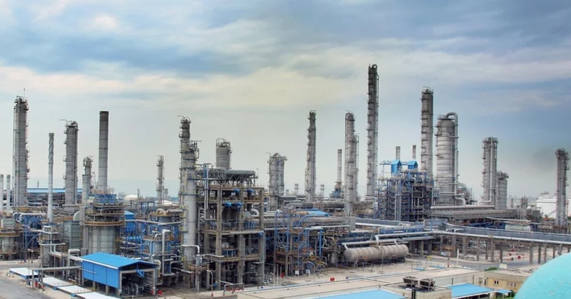 Стоимость продаж иранской нефтехимической компании Нури за полгода выросла на 22%