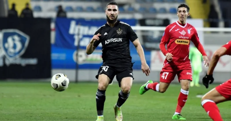Qurban Qurbanovun əvəzedici komandaya göndərdiyi futbolçu “Qarabağ”dan ayrılıb