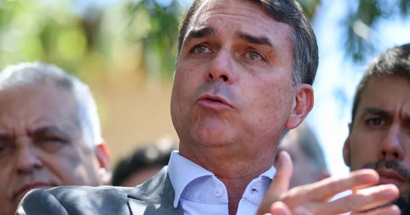 ABŞ Braziliyada prezident seçkilərində məğlub olan Bolsonaru və ailəsinə viza verib