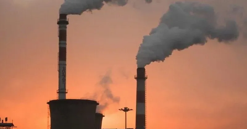 ÜMT: Atmosferdəki karbon qazı və digər əsas istixana qazları rekord səviyyələrə çatıb