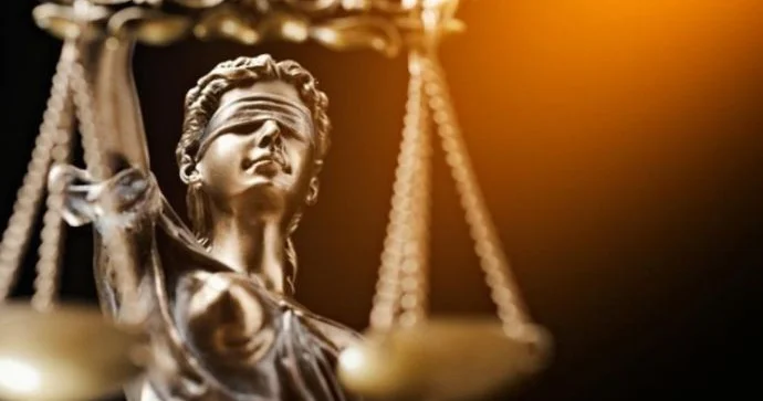 Sabiq rəisin ölümünə səbəb olan bank işçisi yenidən məhkəmə qarşısında KONKRET