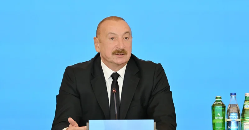 “Kiməsə dərs deməyə çalışmazdan öncə güzgüyə baxmalısınız”