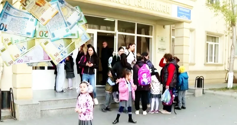 Dövlət hər şagirdə 2000 manat ayırır, məktəblərdə isə valideynlərdən pul yığılır EKSPERT