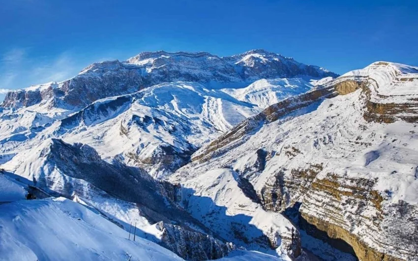 Şahdağa qar yağıb Faktiki hava