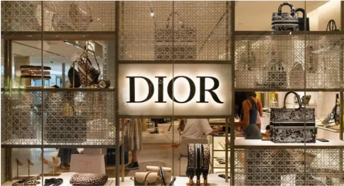 “Christian Dior Azərbaycanda 4,3 mln. avroluq şirkətini ləğv edib