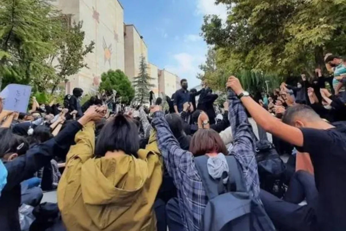 BMT məruzəçisi İrana çağırış etdi: Hesabat üçün məlumat göndərin