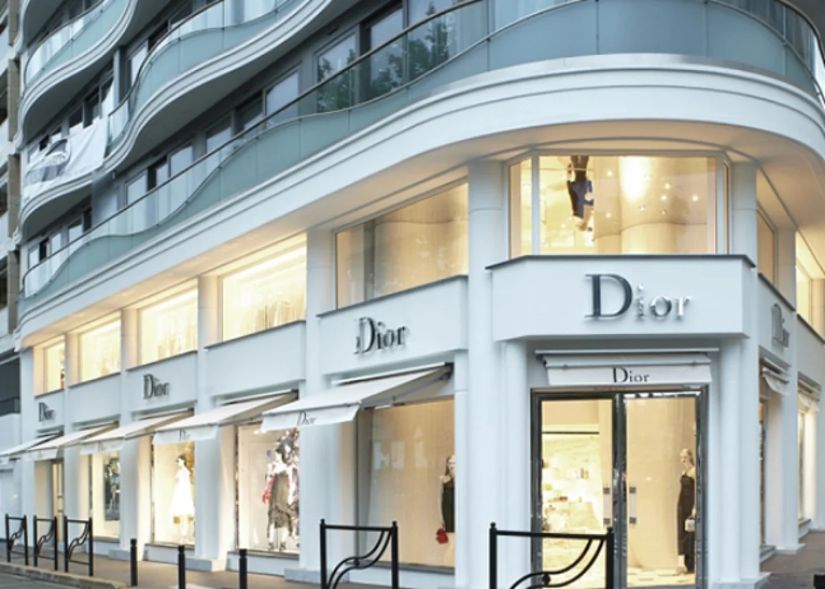 “Christian Dior”un Azərbaycandakı şirkəti ləğv edildi Yeni Çağ Media