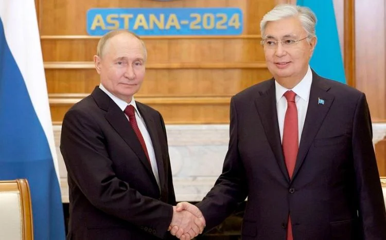 Putin Tokayevi 2025ci ildə Rusiyaya səfərə dəvət ETDİ