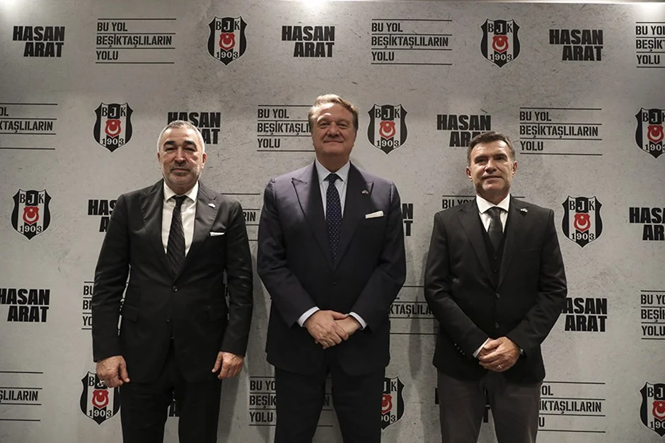 Beşiktaş rəhbərliyi dağıldı, başqan da daxil olmaqla 4 nəfər istefa verdi!