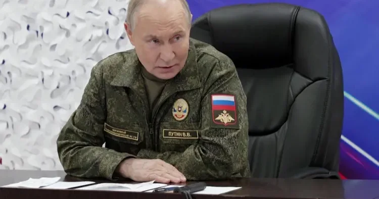 Ukraynada döyüşlər yalnız Kiyev qüvvələri mövqelərini tərk etdikdə dayanacaq Putin