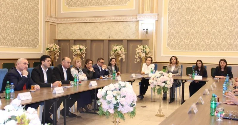 Naxçıvanda fəaliyyət göstərən ictimai birliklərlə görüş keçirilib