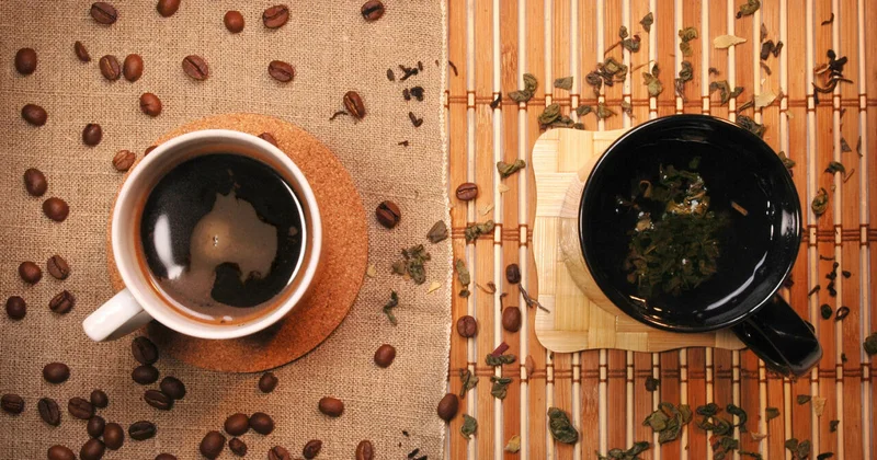 Названа оптимальная норма кофе, чая и воды для здоровья