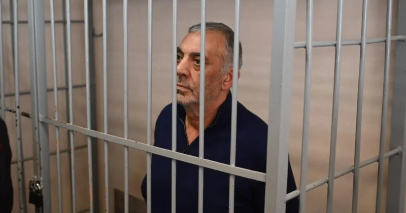 Суд в Екатеринбурге оставил под арестом азербайджанцев Minval Politika