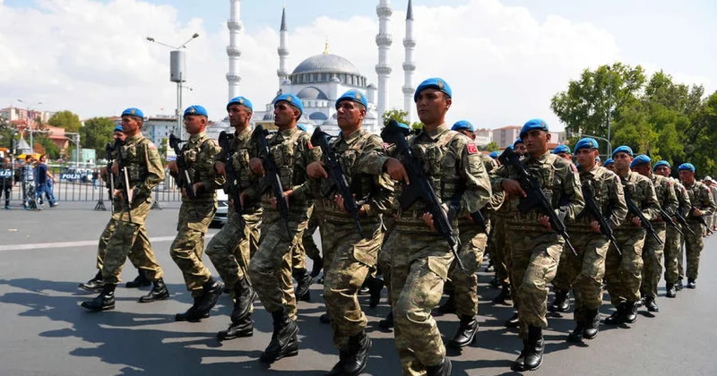 Türkiyə Ukraynaya qoşun yeridə bilər