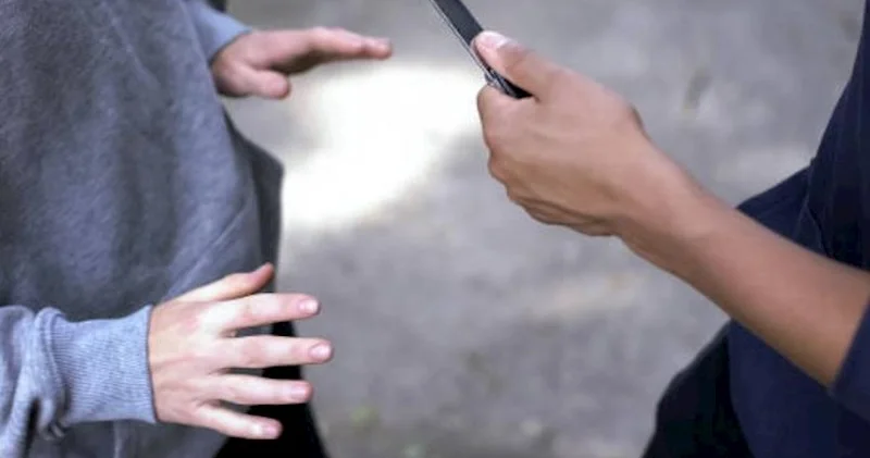 Bakıda 33 yaşlı kişi borc üstündə tanışını bıçaqladı