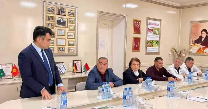 Qəhvəyi mərmər bağacığına qarşı bioloji mübarizənin tətbiqi müzakirə olunub