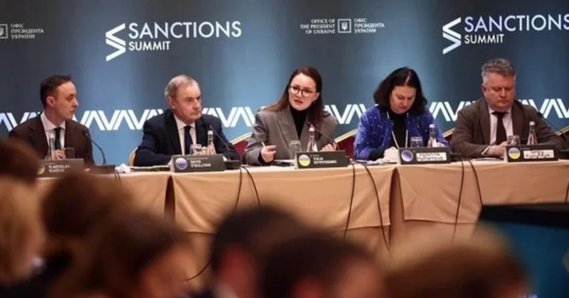 Kiyevdə ilk Sanksiyalar sammiti işə başlayıb