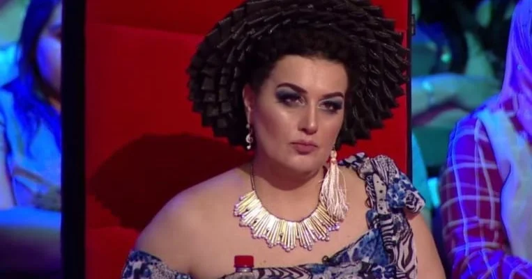 Elza Seyidcahan: Uşaqlar restoranlarda böyüyür, məktəbdə yox