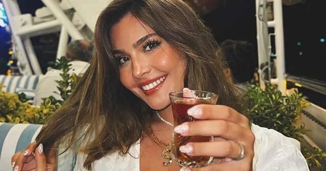 Suada Hacızadənin Van Dammın oğlu ilə yeni FOTOSU