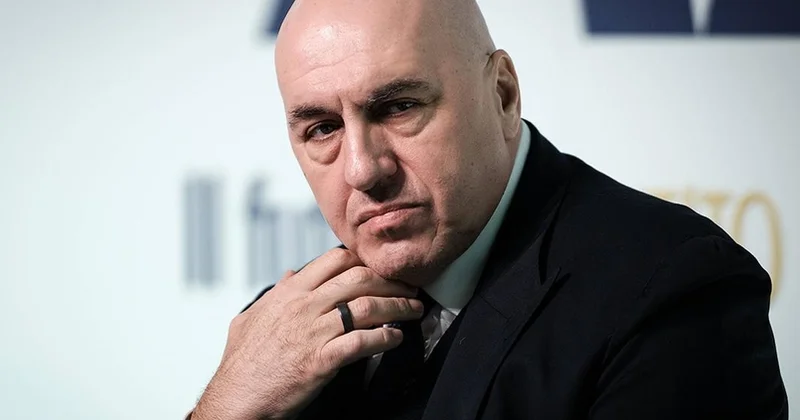 İtaliya Müdafiə Nazirliyi: Ukraynaya daha etibarlı təhlükəsizlik təminatları lazımdır