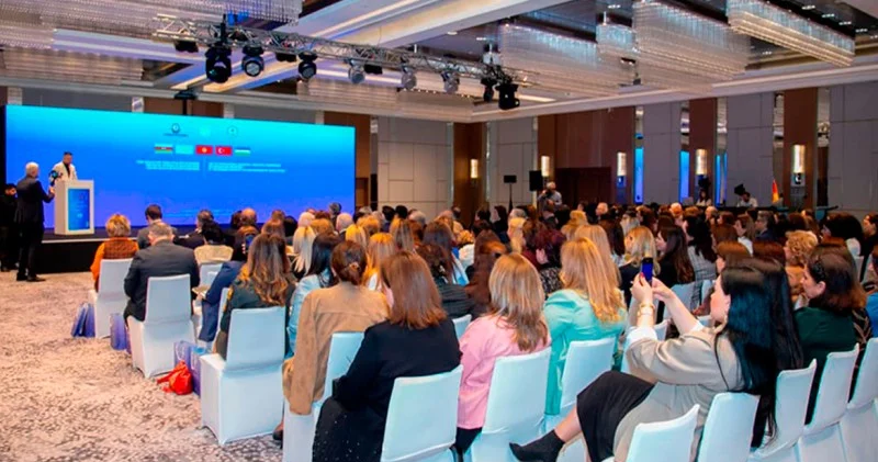 Səhiyyə naziri I Beynəlxalq elmi praktik konfransda çıxış edib FOTOLAR