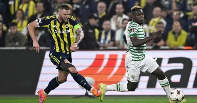 Fənərbaxça məğlubiyyətdən qurtuldu, Roma dan qələbə