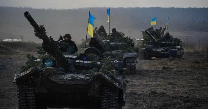 Украина оказалась на перепутье: мир или риск стратегического поражения Minval Politika