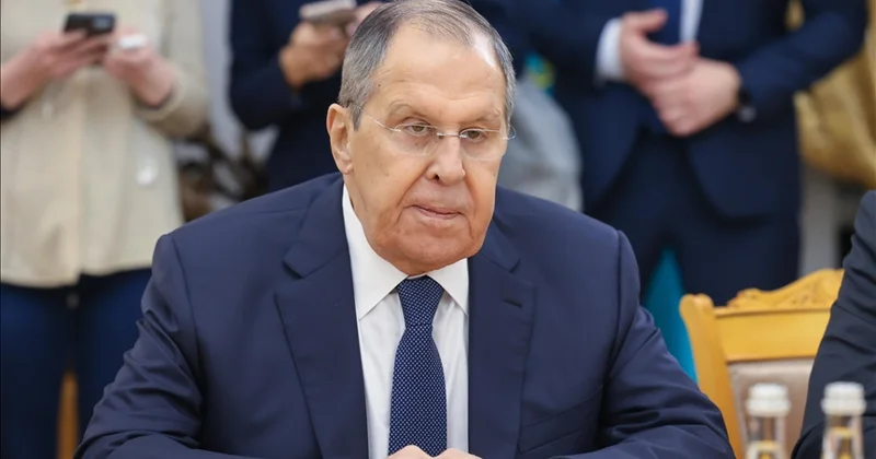 Lavrov hara yox olub? Putin nazirlə bağlı xəbərlərdən danışdı