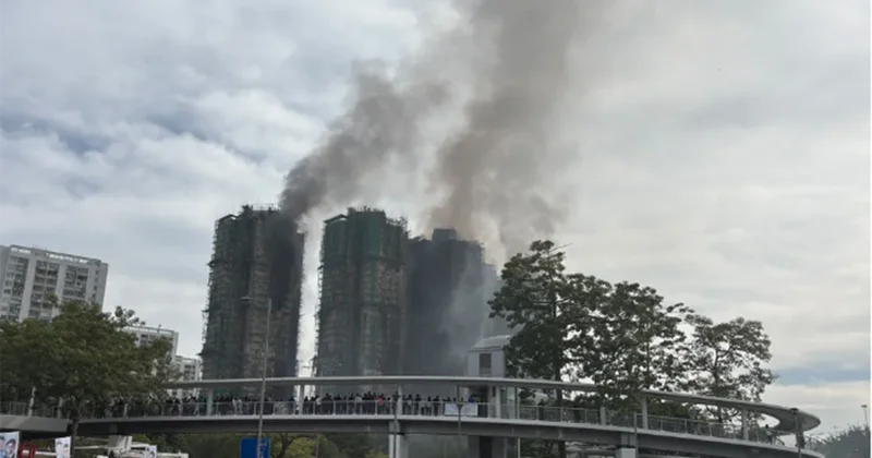 Honkonq səhəri belə açdı Fotolar